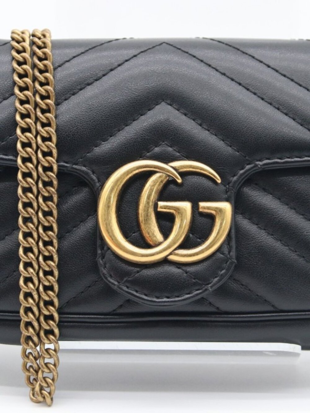 GUCCI GG Marmont Small Shoulder Bag Black Matelassé Leather